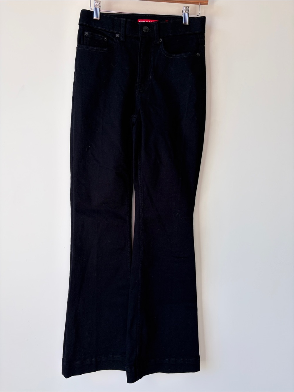 SPANX High-Rise Fit & Flare Shape-Wear Jeans Jet Black Women’s Size 4P NWOT